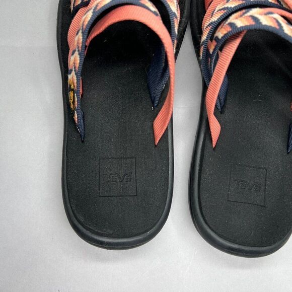 Teva Women's Size 6 Strappy Flip Flop Sandals - Picture 9 of 12